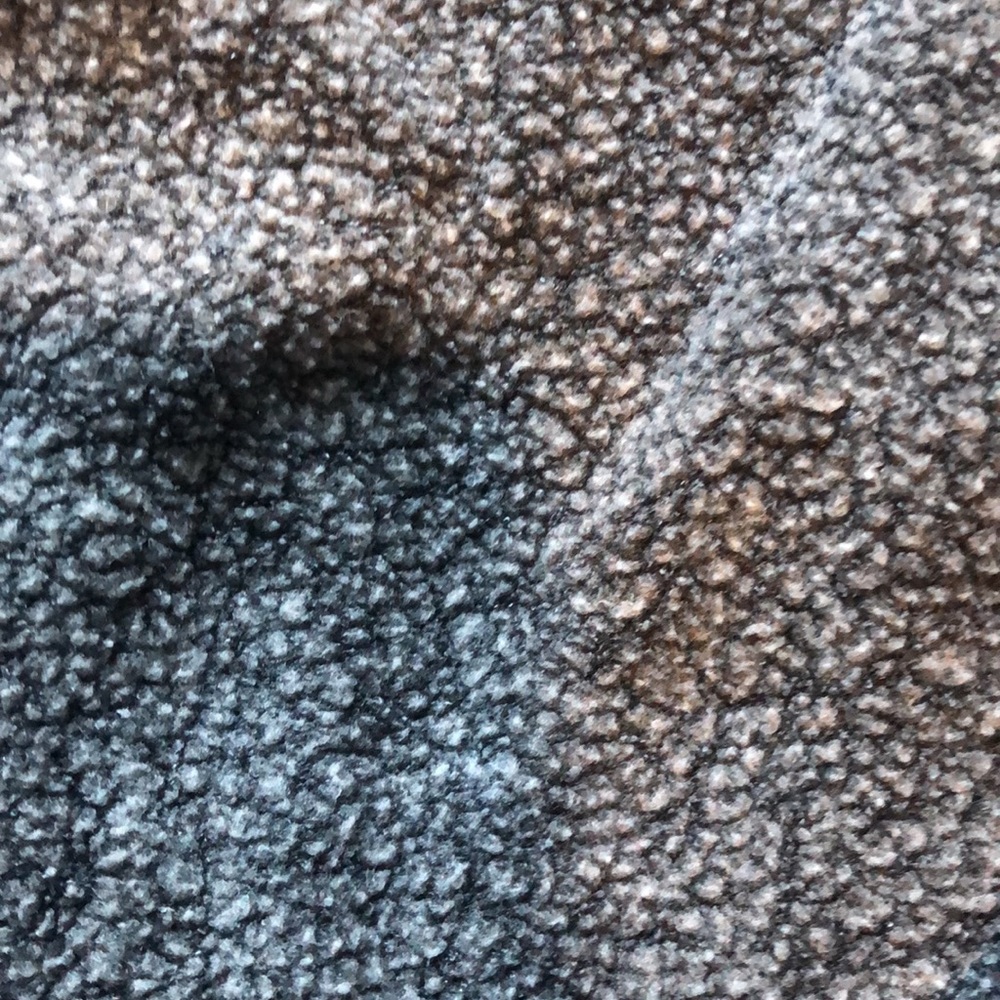 Sun & Shadow pullover! - Picture 9 of 9